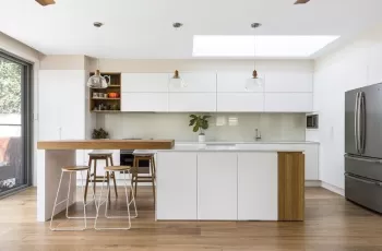 Bàn đảo bếp gỗ công nghiệp Đồng Nai – Tăng tiện ích, nâng tầm không gian bếp